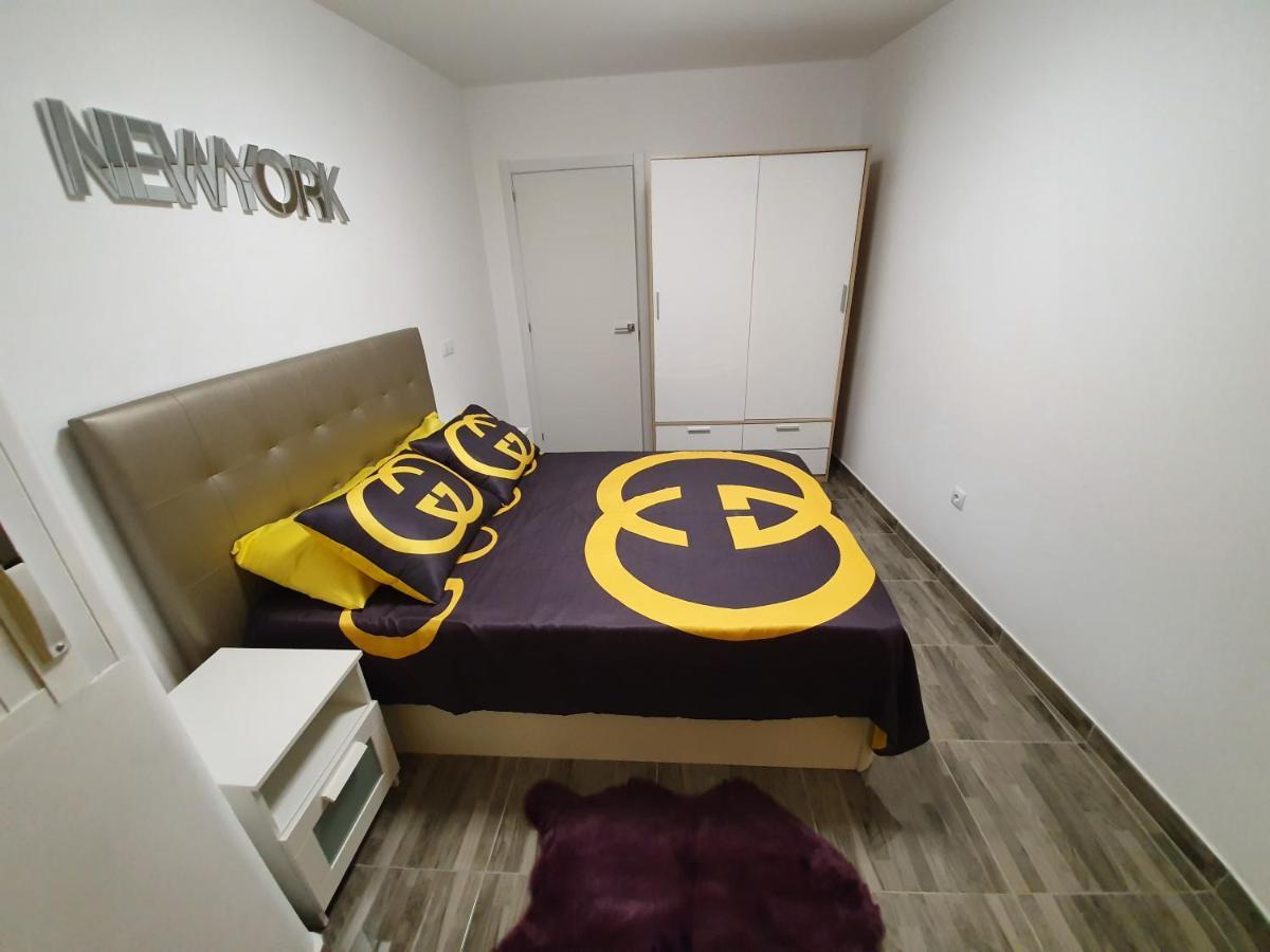 Apartamentos New York Vecindario  Kültér fotó