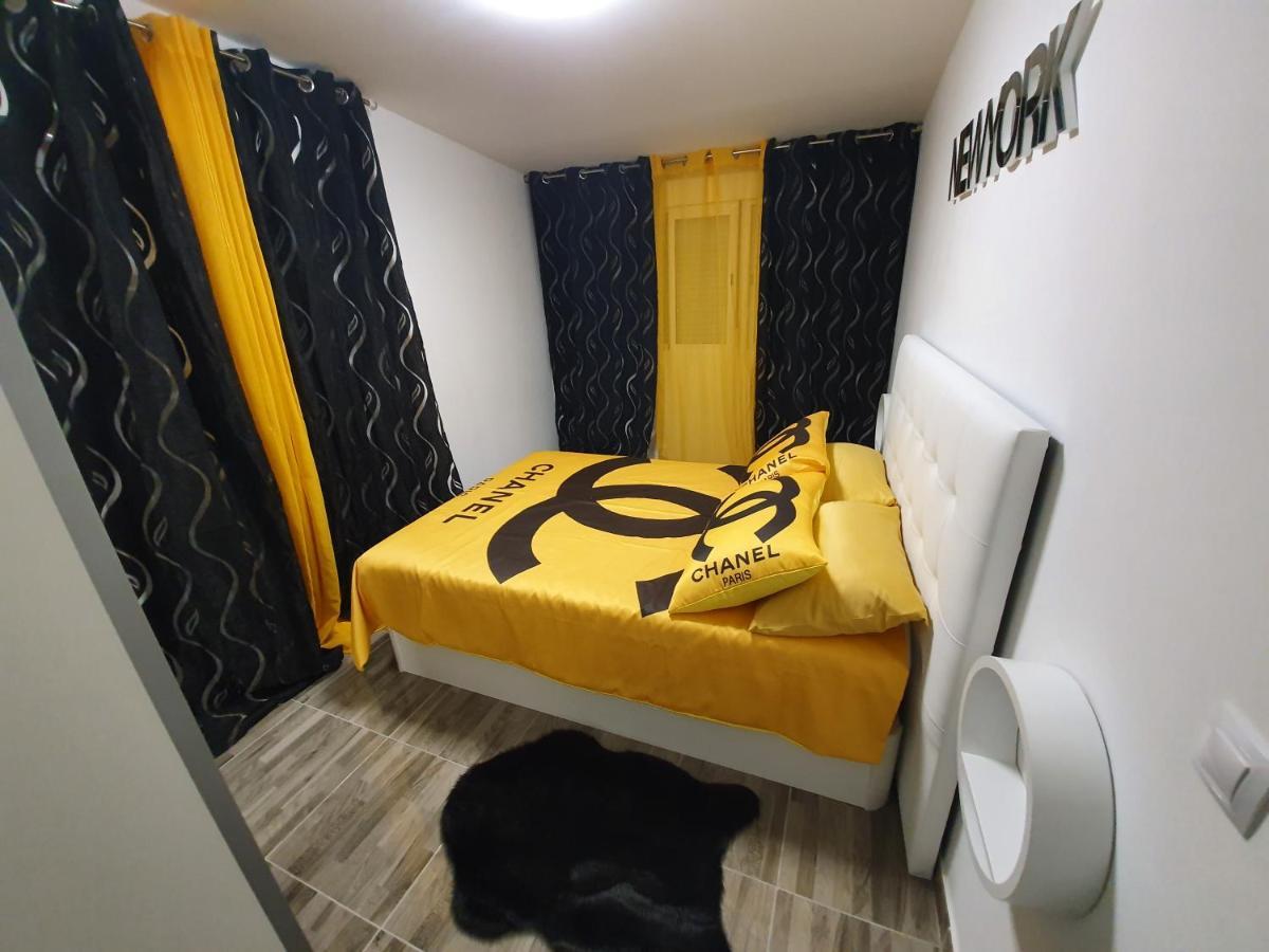 Apartamentos New York Vecindario  Kültér fotó
